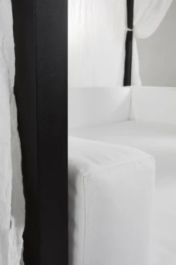 Solstolar & Solsängar|Utemöbler|Jotex ALASSIO Trädgårdssäng Svart/vit dyna