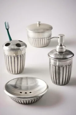 Badrumstillbehör|Kökstillbehör|Jotex ALIDA Tvålfat Antik silver
