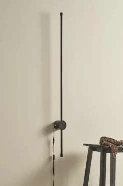 Vägglampor|Jotex ALISO Vägglampa LED 120 Cm Matt svart