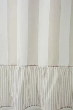 Duschdraperier|Jotex ANDREA Duschdraperi Med Volang Ljusbeige/vit