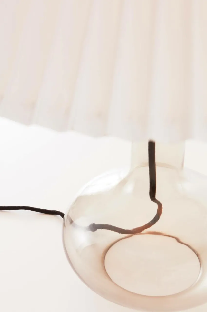 Bordslampor|Jotex AUDREY Bordslampa Vit/rökfärgad