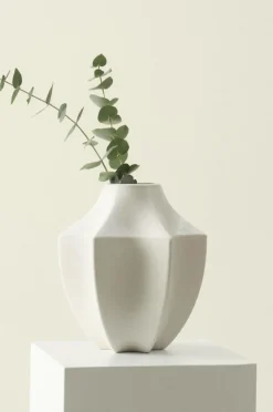 Vaser|Jotex BERIT Vas - Höjd 27 Cm Naturvit