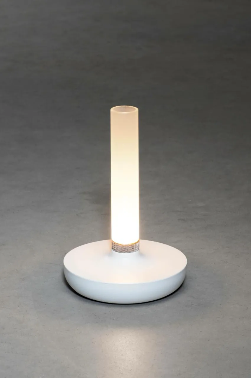 Bordslampor|Utebelysning|Jotex Bordslampa Biarritz USB Vit