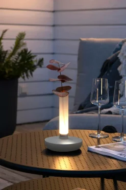 Bordslampor|Utebelysning|Jotex Bordslampa Biarritz USB Vit