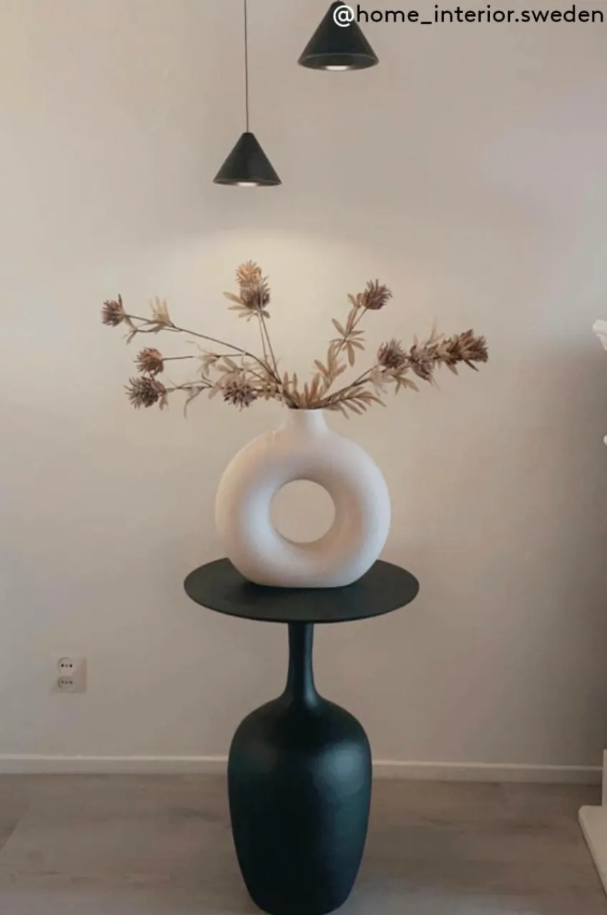 Vaser|Prydnadssaker|Jotex BUN Vas/dekoration - Höjd 30,5 Cm Matt vit