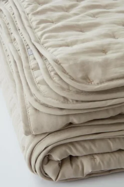 Överkast|Jotex CALM överkast - Dubbelsäng 260x260 Cm Beige