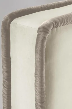 Sänggavlar|Jotex CLIFTON Sänggavel 180 Cm Naturvit/greige piping