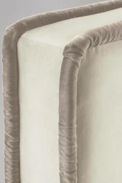 Sänggavlar|Jotex CLIFTON Sänggavel 120 Cm Naturvit/greige piping