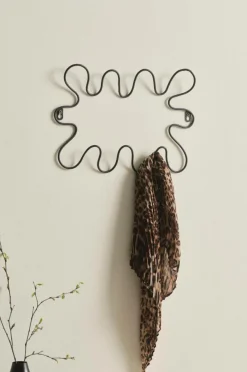 Förvaring|Jotex CURVY Hängare 40 Cm Svart