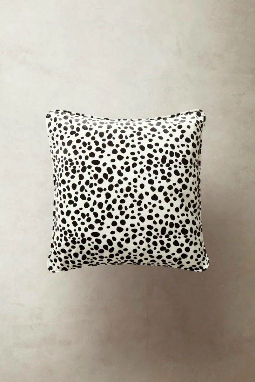 Barnkuddar|Jotex DALMATINA Kuddfodral 45x45 Cm Vit/svart
