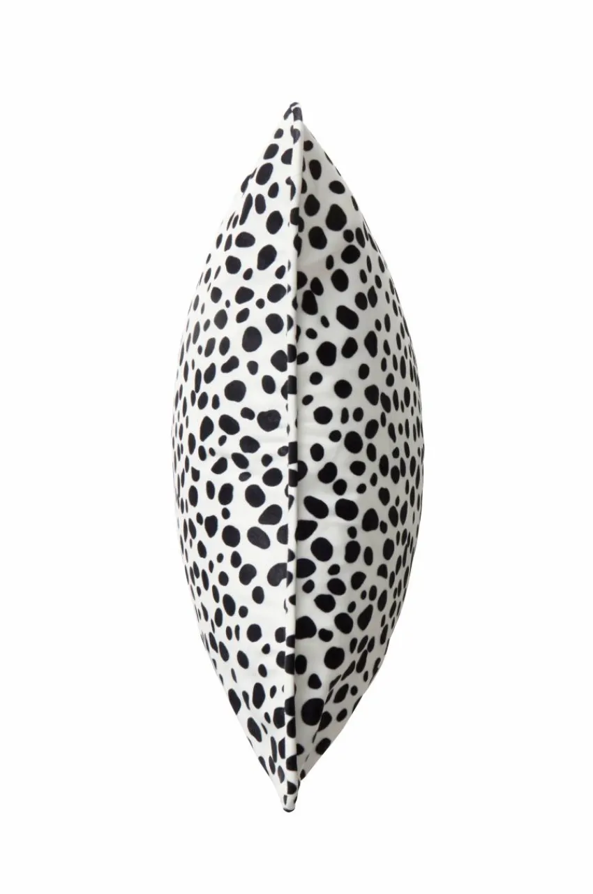Barnkuddar|Jotex DALMATINA Kuddfodral 45x45 Cm Vit/svart