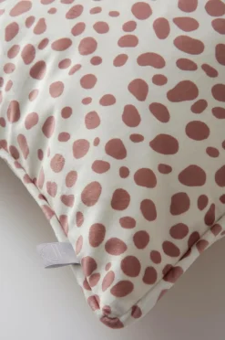 Barnkuddar|Jotex DALMATINA Kuddfodral 45x45 Cm Vit/rosa