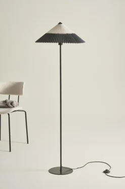 Golvlampor|Jotex DIPPY Golvlampa Beige