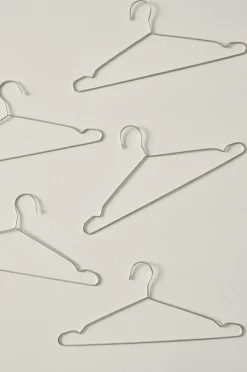 Hallmöbler|Förvaring|Jotex DRAYTON Galge 5-pack Silver
