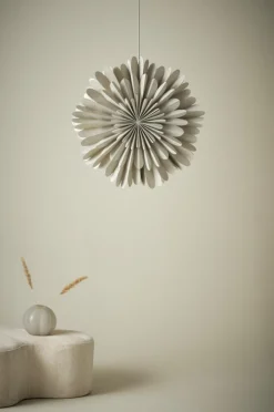 Julbelysning|Jotex EIRA Julstjärna ø 68 Cm Mörkgrå