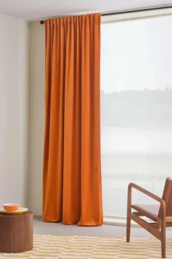 Sammetsgardiner|Multifunktionsgardiner|Jotex ELSIE Mörkläggningsgardin - 1 Längd Bränd orange
