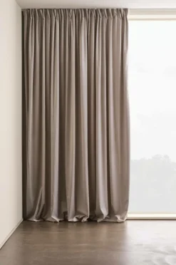 Sammetsgardiner|Mörkläggningsgardiner|Jotex ELSIE Mörkläggningsgardin - 1 Längd - Extrabred Beige