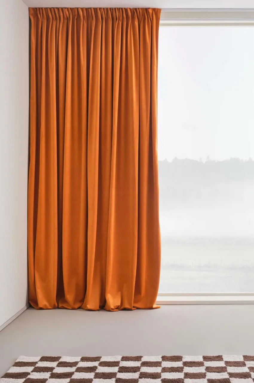 Sammetsgardiner|Multifunktionsgardiner|Jotex ELSIE Mörkläggningsgardin - 1 Längd - Extrabred Bränd orange
