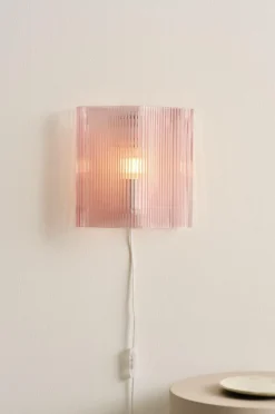 Vägglampor|Jotex EUROPA Vägglampa Rosa