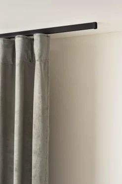 Gardinskenor|Jotex FLEXI Gardinskena Set Svart 160 cm