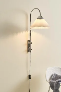 Vägglampor|Jotex FLORENCE Vägglampa Krom/ljusblå