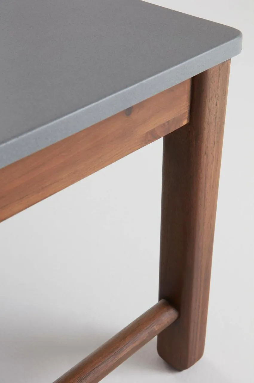 Utebord|Utemöbler|Jotex FONTHILL Soffbord 100x100 Cm Teak/Grå