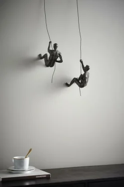 Väggdekoration|Prydnadssaker|Jotex HUMAN CLIMBERS Dekorationsfigur 2-pack Rostbrun