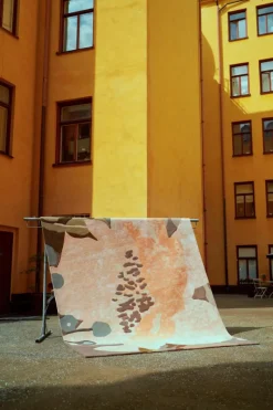 Ullmattor|Lugg- & Ryamattor|Jotex IDA SJÖSTEDT ABSTRACT ROSE Matta 250x350 Cm Multi