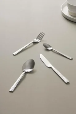Juldukning|Bestick|Jotex ISIDORE Bestickset 24 Delar Matt silver