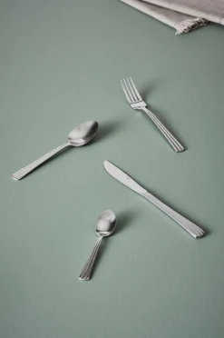 Bestick|Jotex KAIYA Bestickset 16 Delar Matt silver