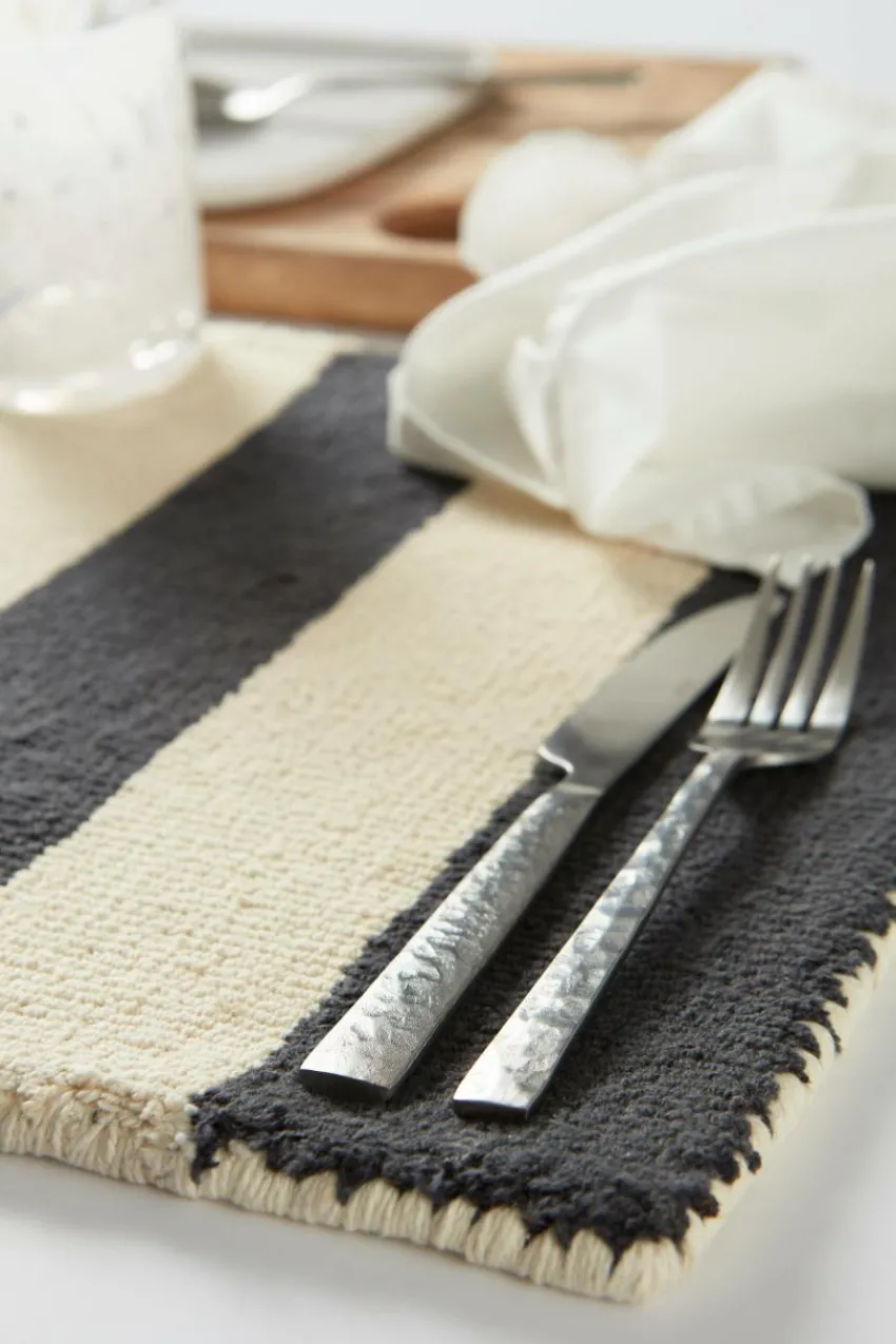 Bordstabletter|Jotex KIO STRIPE Bordstablett 4-pack - Ekologisk Beige/svart