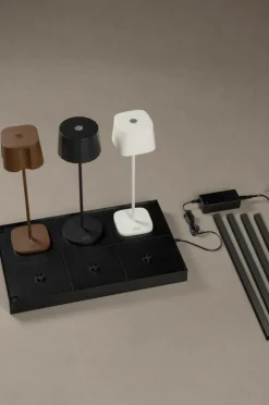 Lamptillbehör|Jotex Laddplatta USB Höjd 4 Cm Svart