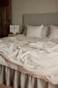 Överkast|Jotex LILIA överkast - Dubbelsäng 250x250 Cm - Ekologisk Linnebeige