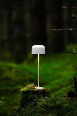 Utebelysning|Utebelysning|Jotex LILLE Bordslampa Uppladdningsbar Utomhus Vit