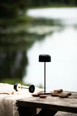 Utebelysning|Utebelysning|Jotex LILLE Bordslampa Uppladdningsbar Utomhus Svart