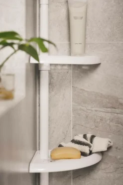Badrumstillbehör|Jotex LIS Hörnhylla Vit