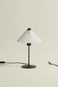 Bordslampor|Jotex LORI Bordslampa Svart/vit