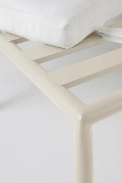 Utesoffor & Utebänkar|Utemöbler|Jotex MENTON Dagbädd Beige/vit dyna