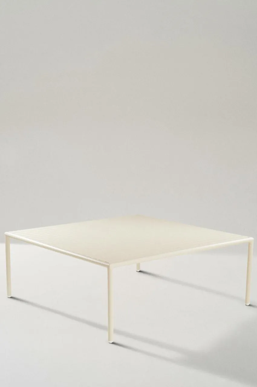 Utebord|Utemöbler|Jotex MENTON Soffbord 110x110 Cm Beige