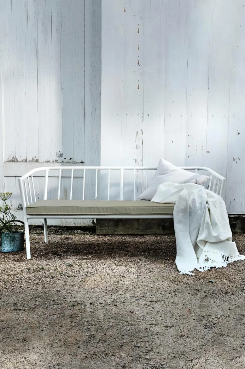 Utesoffor & Utebänkar|Utemöbler|Jotex MENTON Utesoffa 2-sits Vit