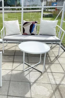Utesoffor & Utebänkar|Utemöbler|Jotex MENTON Utesoffa 2-sits Vit