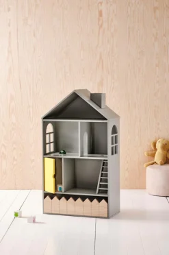 Prydnadssaker|Förvaring|Jotex MI CASA SU CASA MINI Dockskåp Grågrön/gul