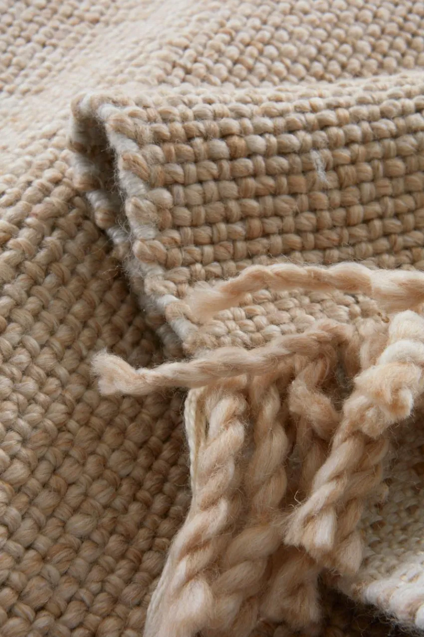 Återvunna Mattor|Utomhusmattor|Jotex MONTUNA Slätvävd Matta Beige