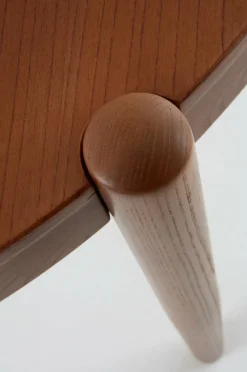 Bord|Jotex NATTAVAARA Matbord ø 120 Cm Valnötsbrun