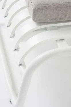 Solstolar & Solsängar|Utemöbler|Jotex NERJA Solsäng Vit/ljusgrå dyna