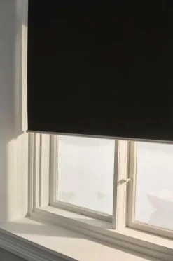 Rullgardiner|Mörkläggningsgardiner|Jotex NIKA Mörkläggande Rullgardin - Höjd 210 Cm Svart