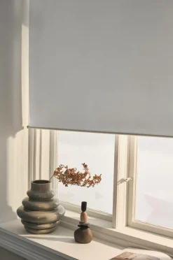 Rullgardiner|Mörkläggningsgardiner|Jotex NIKA Mörkläggande Rullgardin - Höjd 165 Cm Vit