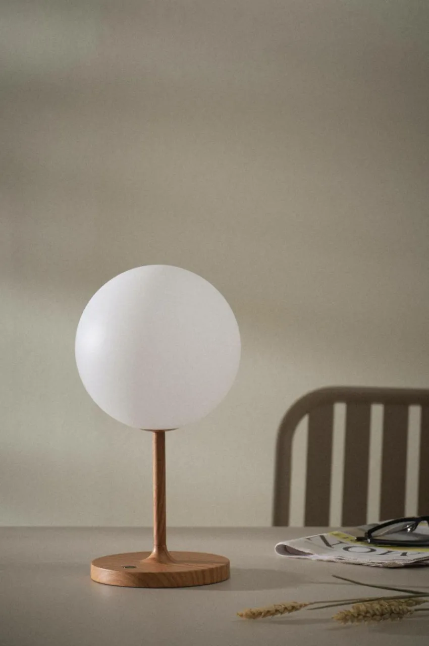 Bordslampor|Utebelysning|Jotex OSSA Portabel Lampa Träfärgad