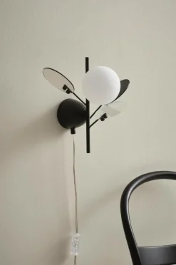 Vägglampor|Jotex PETAL Vägglampa Svart