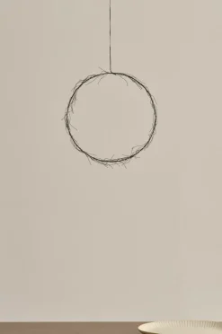 Julbelysning|Dekorativ Belysning|Jotex PORTIA LED Krans ø 40 Cm Svart